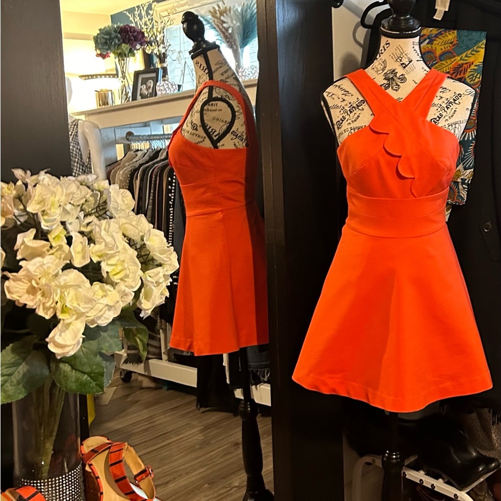 BEAUTIFUL, ARMANI bright Orange 🍊 short dress.  Size XS - Picture 4 of 13